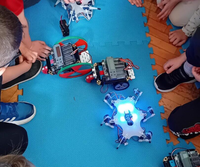 STEM radionica Robotika u 1.a
